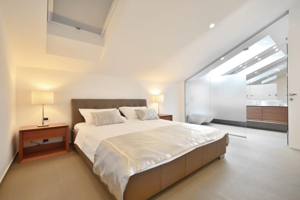 Chiponsky One - 5 Star Beachfront Property Бол Екстер'єр фото